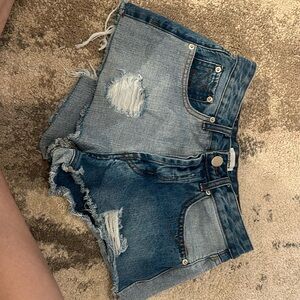 Super down, boutique shorts, size 25